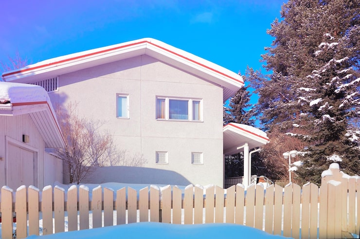 Идеи декорирования фасада с помощью краски и различных текстур